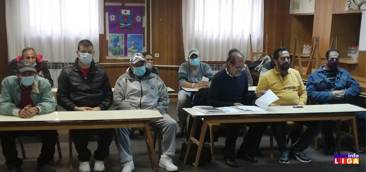 il-romi-sastanak- Romi iz Ivanjice postigli dogovor sa lokalnom samoupravom (VIDEO)