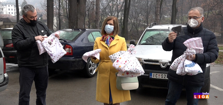 Il-Donacija-maski-skolama-u-Ivanjici- Ivanjički privrednici i lokalna samouprava nastavljaju humanitarne akcije (VIDEO)