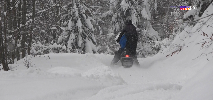 Il-Civilna-zastita-Ivanjica-motorne-sanke- Ivanjica: Probijali se kroz metarski sneg da bi ljudima omogućili kontakt sa svetom (VIDEO)