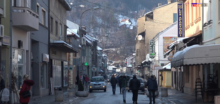 il-ivanjica-ulica- Ivanjica: Ko će da nas brani ako bude rata? (ANKETA)