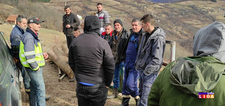 il-zitelji- Muke žitelja ivanjičkih sela: "Srbijašume nam uništiše puteve, nema nam života ovde" (VIDEO)