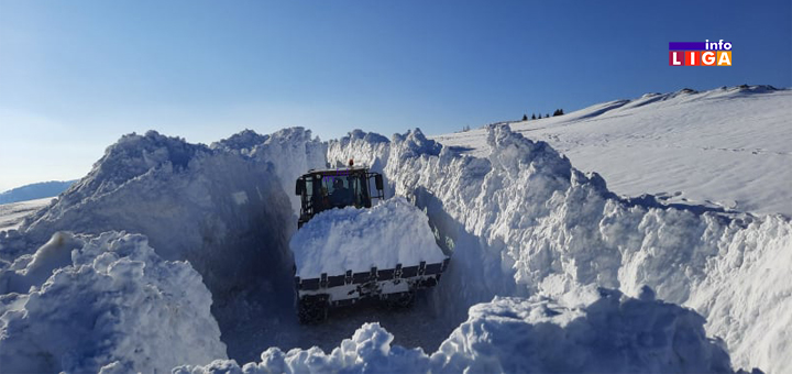 IL-Odvracenica-Golija-sneg Snežni smetovi na Goliji - oprez za volanom (VIDEO)