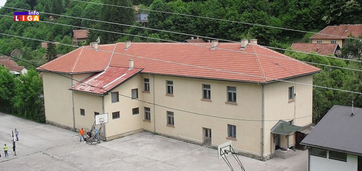 IL-skola-nedeljko-kosanin Republičke diplome ukrasile školu u Devićima