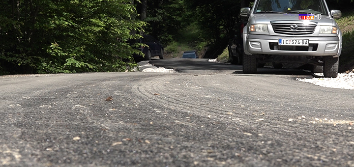 IL-put-asfaltiran-budozelja Asfaltiran put u Budoželji uz učešće građana (VIDEO)