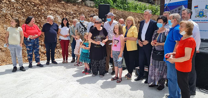 il-stanovi-tekst-2 Dodelom stanova, rešeno stambeno pitanje izbegličkih porodica na teritoriji opštine Čajetina