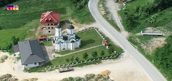 il-CRKVA-SV-PETRA-I-PAVLA- Ivanjica: Vladika Justin na slavi crkve u Lisi