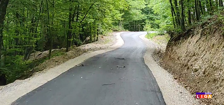 IL-asfalt-pitanje- Asfaltiranje puteva u Ivanjici u punom jeku (VIDEO)