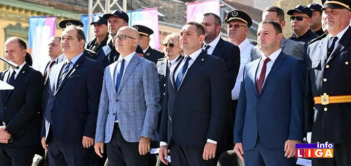 IL-novi-sad-momcilo-prijem- Ivanjičani na smotri 200 dobrovoljnih vatrogasnih društava Srbije u Novom Sadu (FOTO)