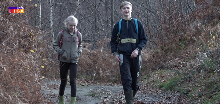 IL-Andjela-i-Pavle- Dvanaestogodišnja ''Zlatokosa'' iz Rzinja kod Ivanjice osvojiće vam dušu (VIDEO)