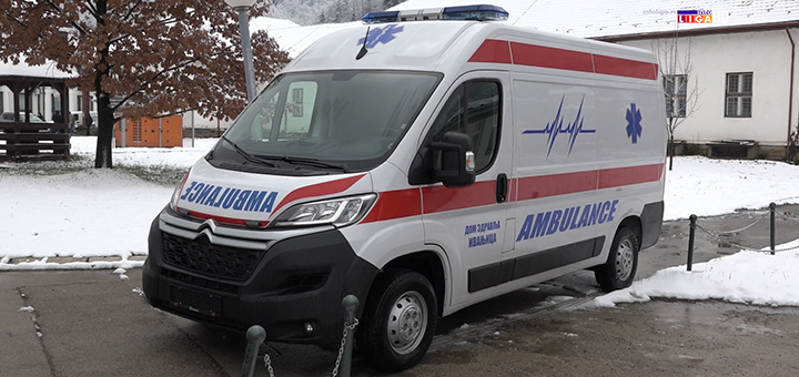 IL-sanitetsko-vozilo-DZ-Ivanjica-tekst- Lokalna samouprava obezbedila savremeni sanitet za Dom zdravlja u Ivanjici (VIDEO)