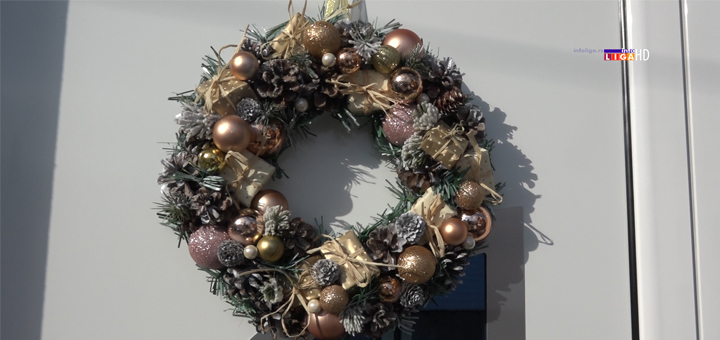 IL-vencici Praznične dekoracije talentovanog Ivanjičanina unose čaroliju u vaš dom (VIDEO)