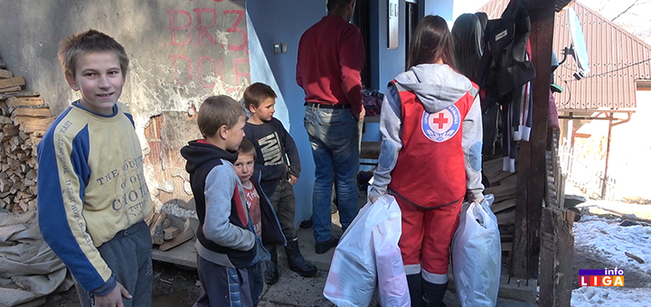 IL-Podela-paketa-Humanitarni-bazar-txt Ivanjica velikog srca - Radost ovih mališana razgaliće vam dušu (VIDEO)