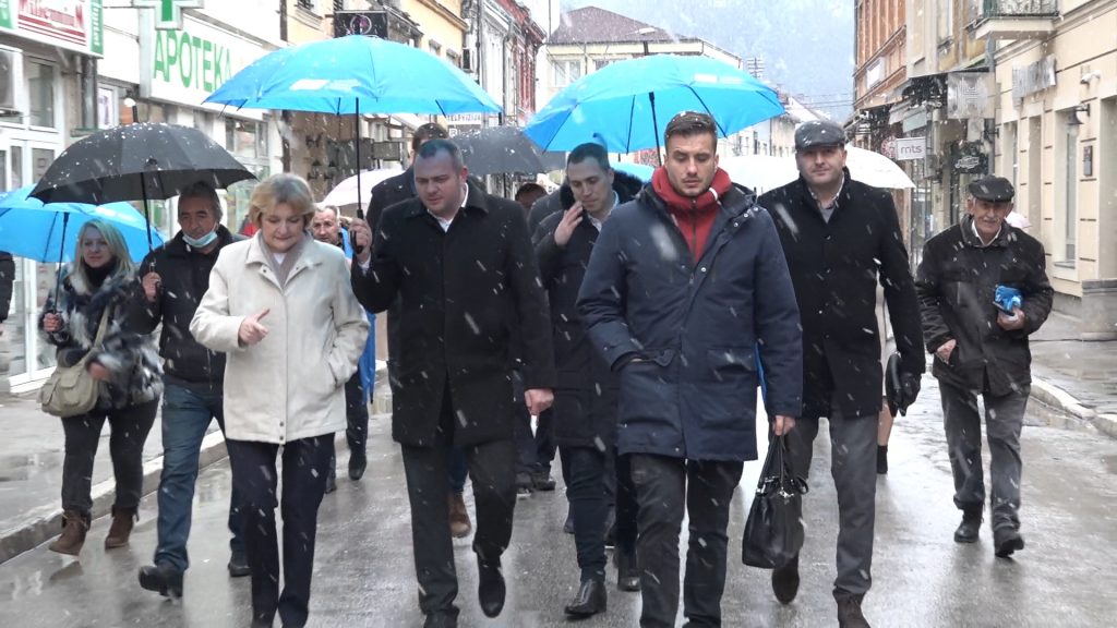 00031.MTS_.00_00_03_15.Still001-1024x576 Dr Danica Grujičić posetila Ivanjicu: ''Zajedno možemo sve'' (VIDEO)