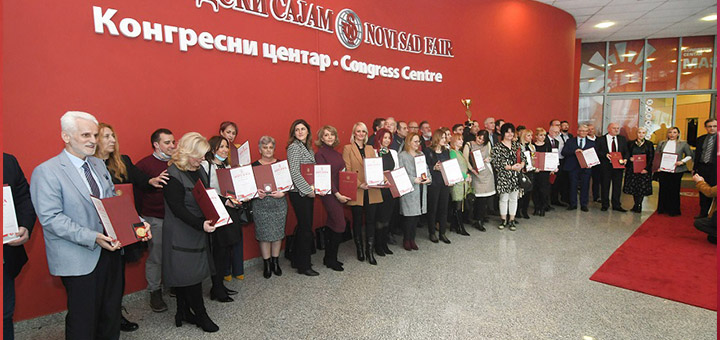 IL-grupna-slika- Prestižno priznanje na Novosadskom sajmu za Tehničku školu u Ivanjici