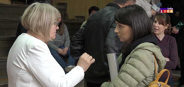 IL-Sajam-zaposljavanja-1- Dobra posećenost Sajma zapošljavanja u Ivanjici (VIDEO)