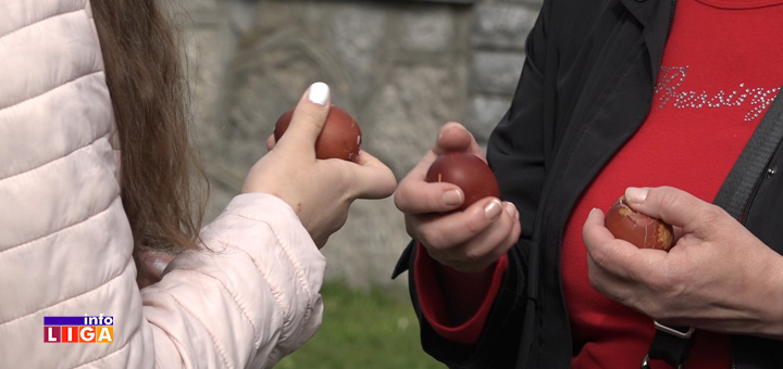 IL-Vaskrs-u-crkvi- Vaskršnje jutro u ivanjičkoj crkvi (VIDEO)