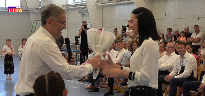 IL-nagradjeni-1 Prigodnom svečanošću obeleženo 149 godina OŠ ''Sreten Lazarević'' iz Prilika (VIDEO)