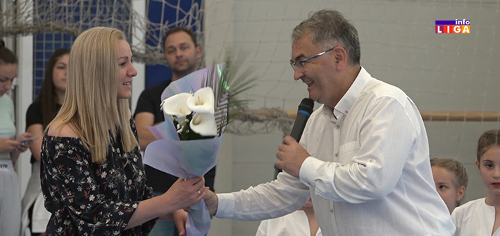 IL-nagradjeni-2 Prigodnom svečanošću obeleženo 149 godina OŠ ''Sreten Lazarević'' iz Prilika (VIDEO)