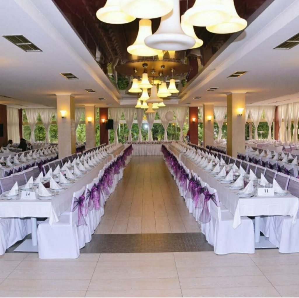 IMG-de8235eb7b76d0eb0c23c6c266daad05-V-1024x1018 Proslavite godišnjicu mature, oživite najlepše uspomene i okupite staro društvo u Hotelu Park u Ivanjici