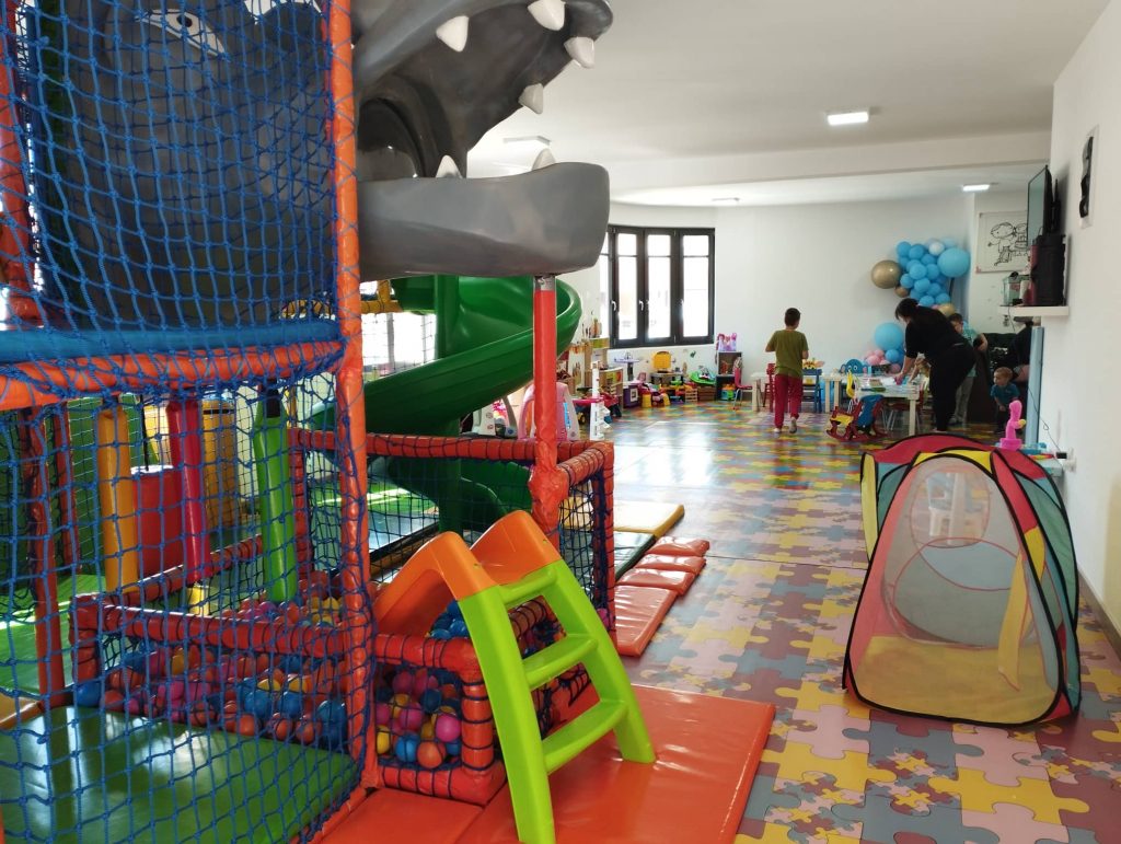 287181546_560580685449087_1683316061503685245_n-1024x771 Novo u Ivanjici: Zemlja čuda za vaše mališane