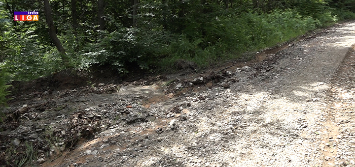 IL-put-odnela-kisa- Katastrofalne posledica nevremena u Ivanjici : ''Došlo mi da se ubijem, odne voda sve a ja ne mogu nista'' (VIDEO)