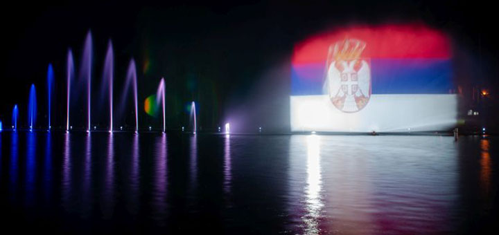 fontana-1-IL Na zlatiborskom jezeru puštena u rad multimedijalna fontana (FOTO)