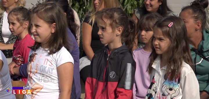 IL-djaci-prvaci-kirilo- OŠ "Kirilo Savić" upisala 82 đaka prvaka (VIDEO)
