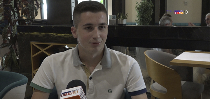 IL-pejovic-violina-1-1 Muzički biser Ivanjice - Igorova zlatna violina (VIDEO)