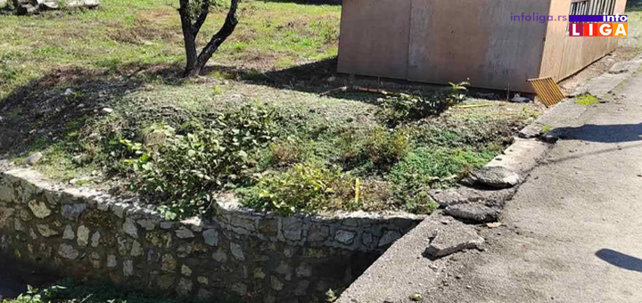 IL-Nesreca-Karanov-most-3 Teška saobraćajna nezgoda u Ivanjici: Mladić izvalio metalnu ogradu na Karanovom mostu