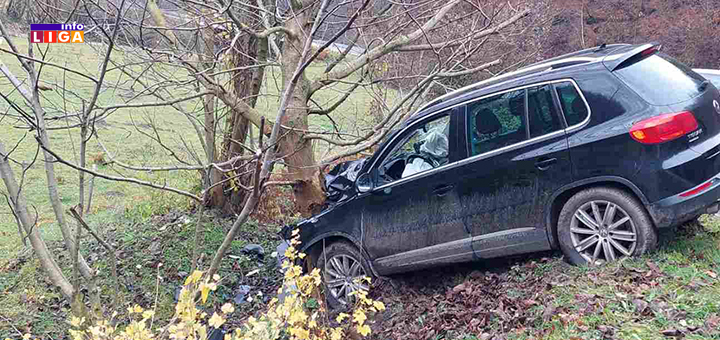 IL-kumanica-saobracajna-nezgoda-2 Ivanjica: Sleteo sa kolovoza i zakucao se u drvo (VIDEO)