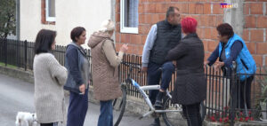 il-mestani-lug-300x142 Meštani naselja Lug pozvali nadležne da reše goruće probleme (VIDEO)