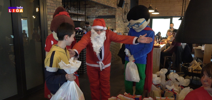 IL-ddcp- Deda Mraz obradovao mališane iz ''Sunca'' (VIDEO)