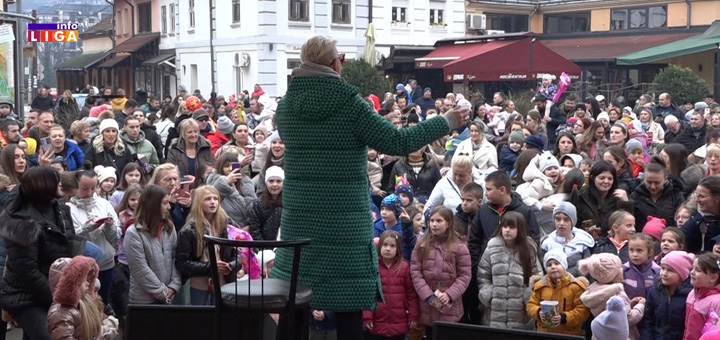 IL-Tijana-Dapcevic-Ivanjica- Koncert Tijane Dapčević oduševio najmlađu publiku (VIDEO)