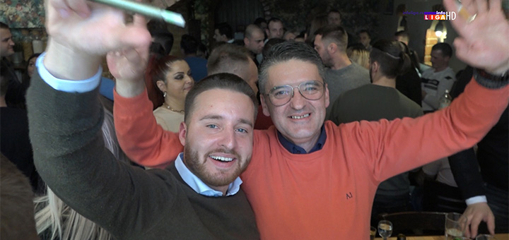 IL-bozic-u-ivanjici U Ivanjici ''gorelo'' za Božić  (VIDEO)