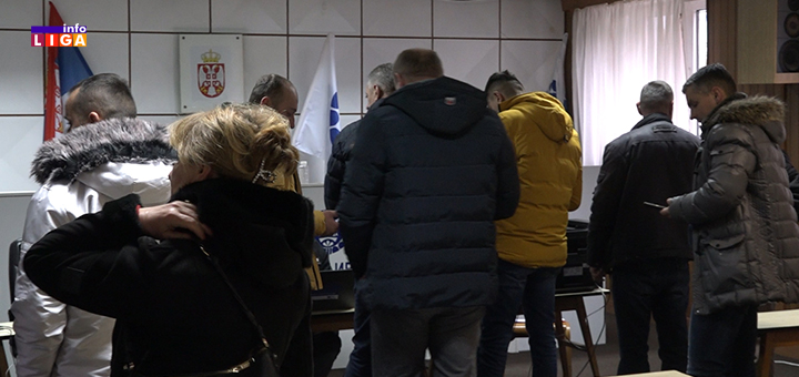 IL-e-agrar-ivanjica- Uz obavezan E-agrar poljoprivrednici brže do subvencija (VIDEO)