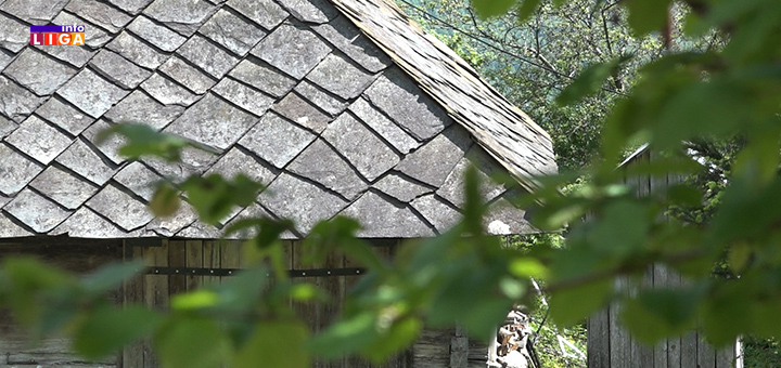 IL-Macanska-ploca-1 Krov od maćanske ploče doživotnog je veka, ali sve je manje majstora tog zanata (VIDEO)