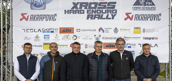 IL-Moto-skup-4 Defileom najboljih svetskih motociklista otvoren Svetski šampionat u hard enduru