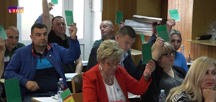 IL-glasanje-skupstina- Zamenik predsednika Skupštine opštine Ivanjica Milutin Krivokuća (VIDEO)