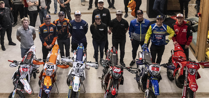 Il-Moto-skup-3 Defileom najboljih svetskih motociklista otvoren Svetski šampionat u hard enduru