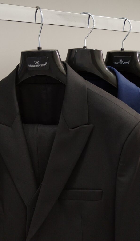 MV7-595x1024 PRAVO MESTO - MARTINI VESTO