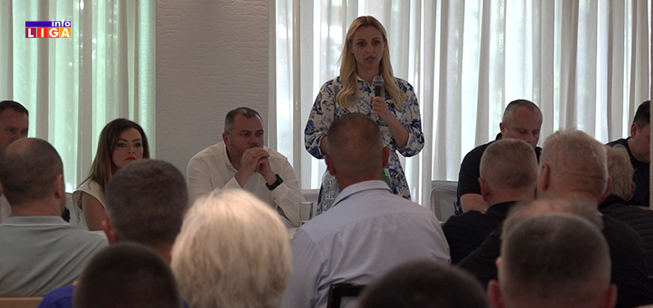 IL-Tanaskovic-malinari Ministarka Tanasković u Ivanjici: ''Država mora zaštititi primarnog proizvođača i uvesti otkup u legalne tokove'' (VIDEO)