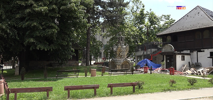 il-cica-draza JKP Ivanjica započinje radove na postavljanju sedam novih podzemnih kontejnera (VIDEO)