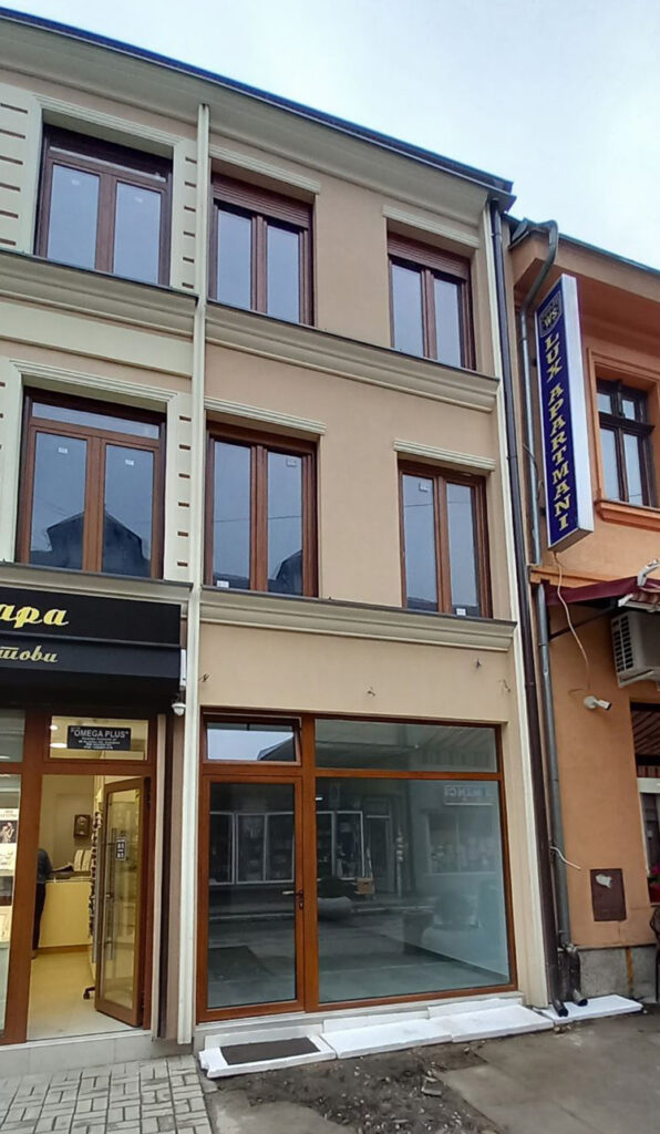 4-596x1024 Izdaje se poslovni prostor u samom centru Ivanjice