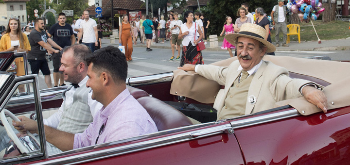 IL-Branislav-Nusic- Nušićijada već prvog dana oborila rekord po posećenosti-Dejan Petrović svojom humanošću posebno dirnuo publiku (VIDEO)