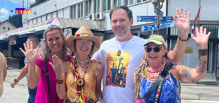 IL-guca-1-2023 Zagrmele trube u Guči - Razigrani saboraši oživeli ulice ove varoši (VIDEO)