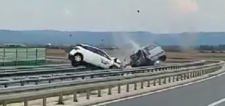 IL-autoput-udes-naslovna- Evo kako je došlo do stravične nesreće na auto-putu Miloš Veliki (VIDEO)