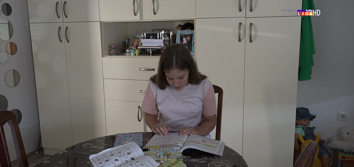 il-devojcica Trubačka legenda Dejan Petrović uneo radost u dom porodice Bogosavljević iz Ivanjice (VIDEO)