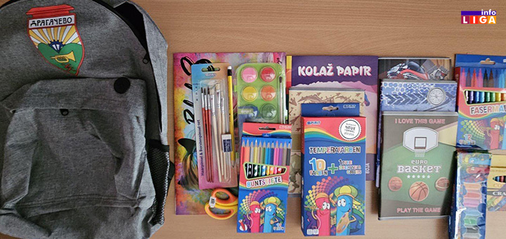 il-dragacevo- Predsednik opštine Lučani darivao prvake i predškolce