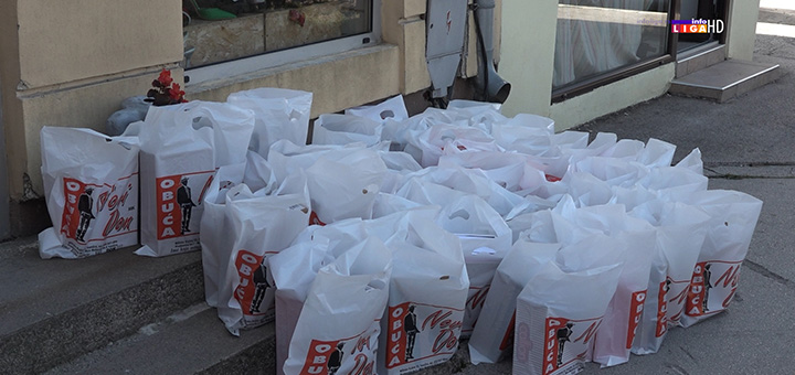 il-novi-dan1 Zahvaljujući brižnim ljudima 136 mališana dobija toplu obuću (VIDEO)