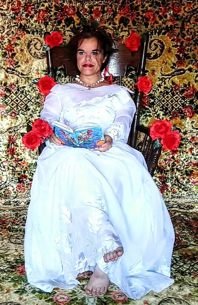 202643725_6304099179607628_7748117114793848737_n-665x1024 Izložba fotografija Maje Blagojević u ivanjičkom Domu kulture